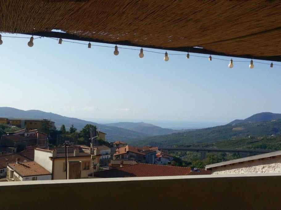 Вилла Casa Torre Con Terrazza Panoramica Futani Экстерьер фото